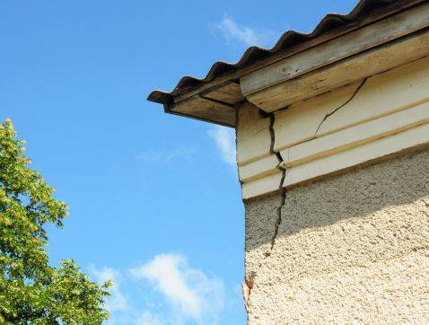 Fissures sur maison