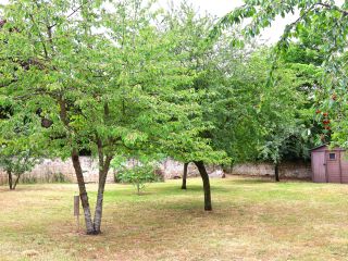 Verger Ferme à Riant