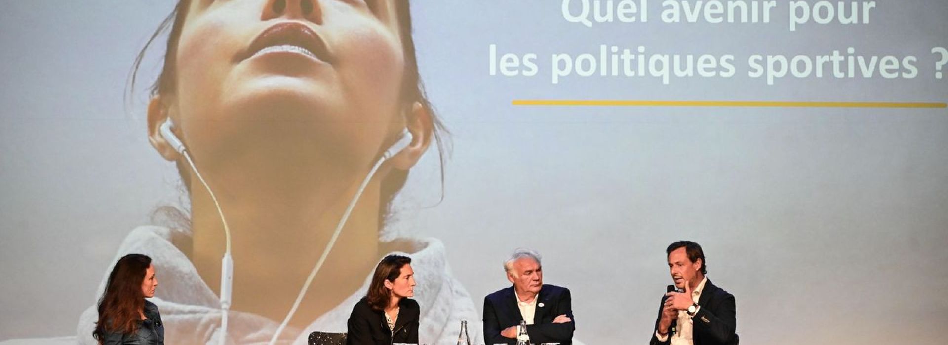 Carrières-sur-Seine reçoit le label "Ville active & sportive"