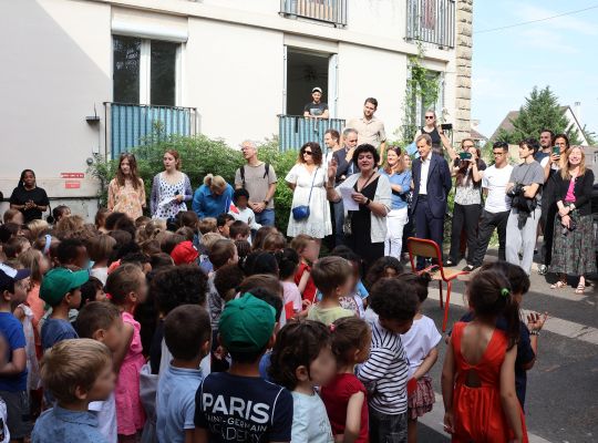 Inauguration plaque école Victor-Hugo