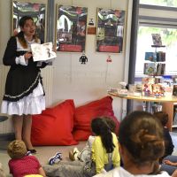 Conférence de Laetitia Caniot sur le manga, à la Médiathèque