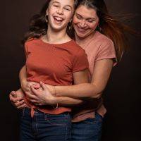 Photo en duo mère-fille AU STUDIO
