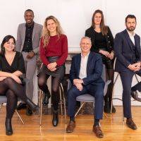 Photo de groupe professionnelle en entreprise